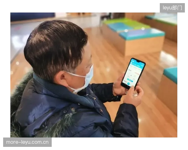 当比赛门票、周边全面NFT化，我们是否正在为老年球迷制造新的数字鸿沟？